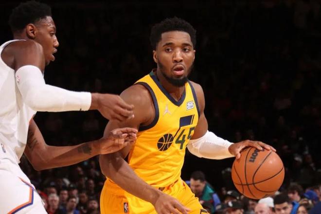 受瞩目的对 受瞩目的对